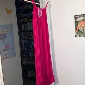 Pink dress with pretty embroidery in the front